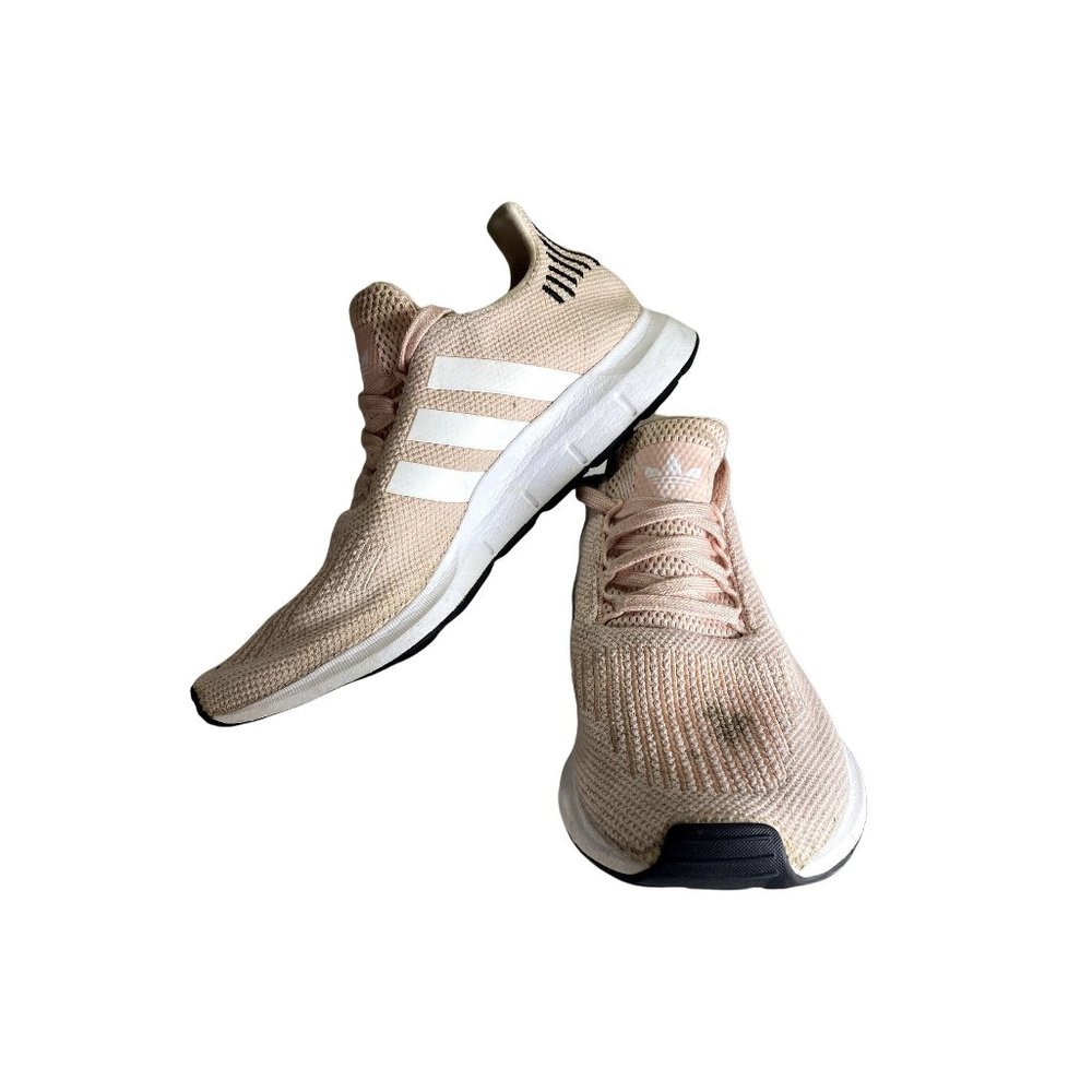 Adidas Swift Run Women's Size 9 Pink Multicolcor Running Shoes B37681